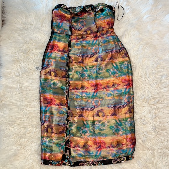 NWT Vici || Olia “Ganni Jacquard” Strapless Midi Dress ~ in Metallic Multi - Picture 13 of 16